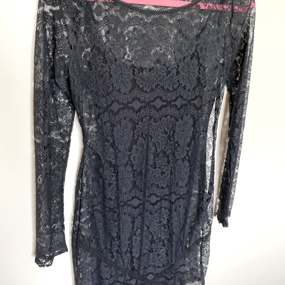 Black lace Guess dress